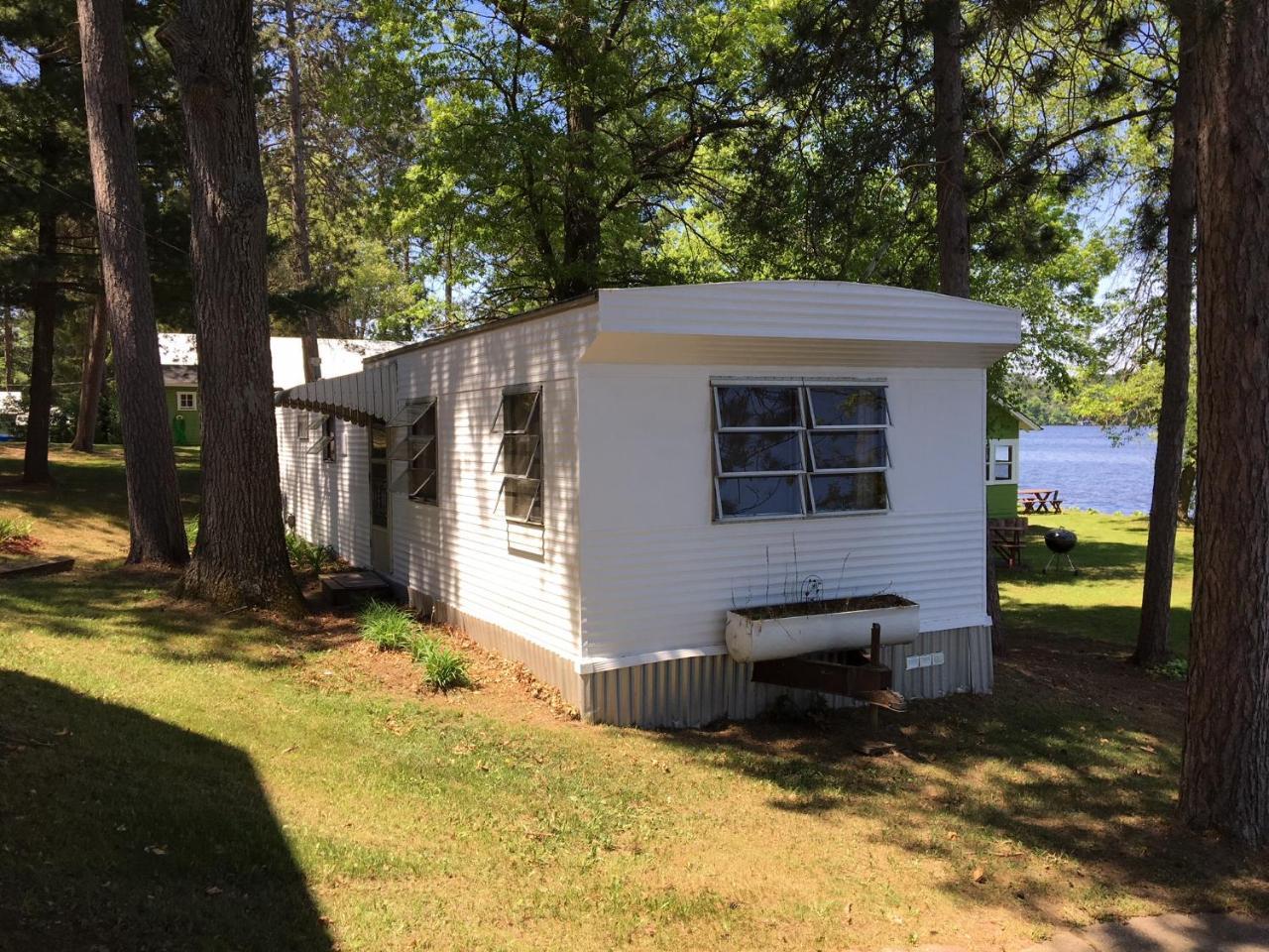 Rainbow'S End Resort Camp Chetek Exterior foto